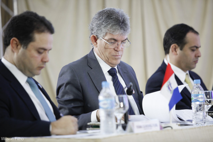 Encontro_de_Governadores_Dia2-572.jpg