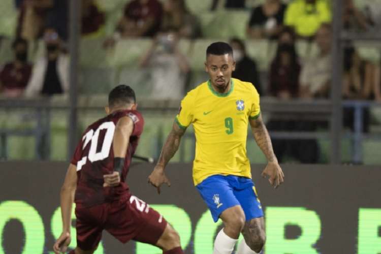 Brasil joga mal, mas vence Venezuela nas Eliminatórias - Jogada