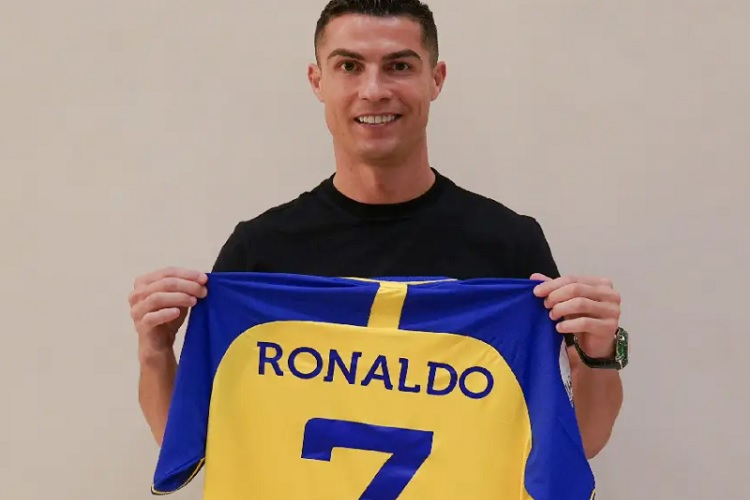 Cristiano Ronaldo é anunciado pelo Al Nassr, da Arábia Saudita -  