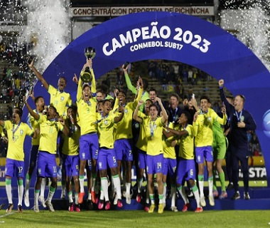 Brasil goleia Chile e é campeão sul-americano sub-17 - Placar - O futebol  sem barreiras para você