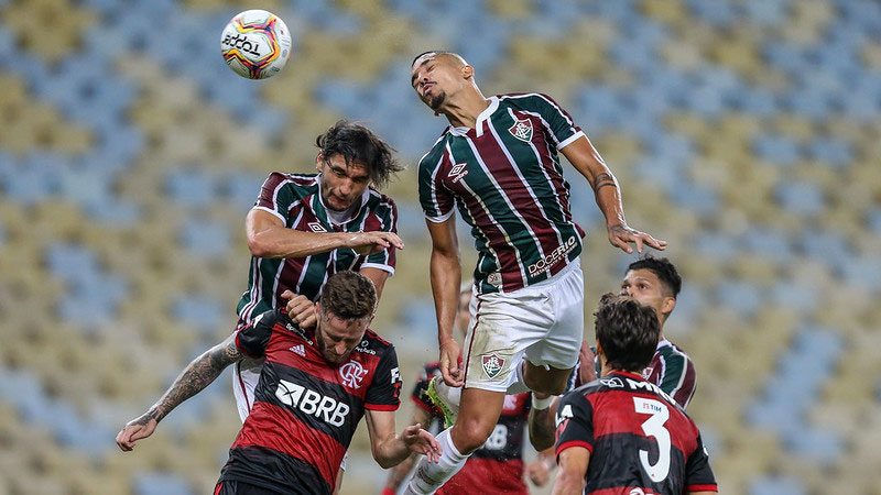 Flamengo transmite jogo no  com 2 milhões simultâneos e