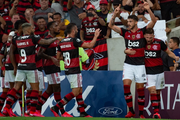 Gustavo Henrique comemora gol contra o Barcelona de Guayaquil -Foto: Alexandre Vidal/Flamengo