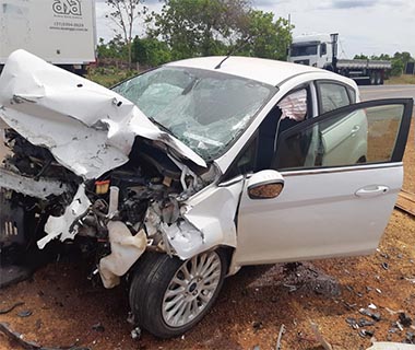  Colisão entre dois veículos mata idosa na BR-343 em Campo Maior