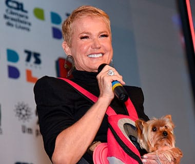 Xuxa Chega Aos Com Filmes S Rie Caravana E Shows At Cidadeverde Com